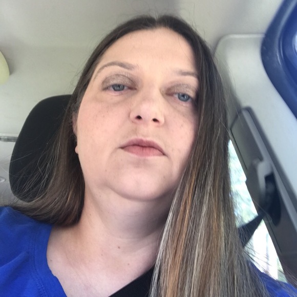 laura_809810